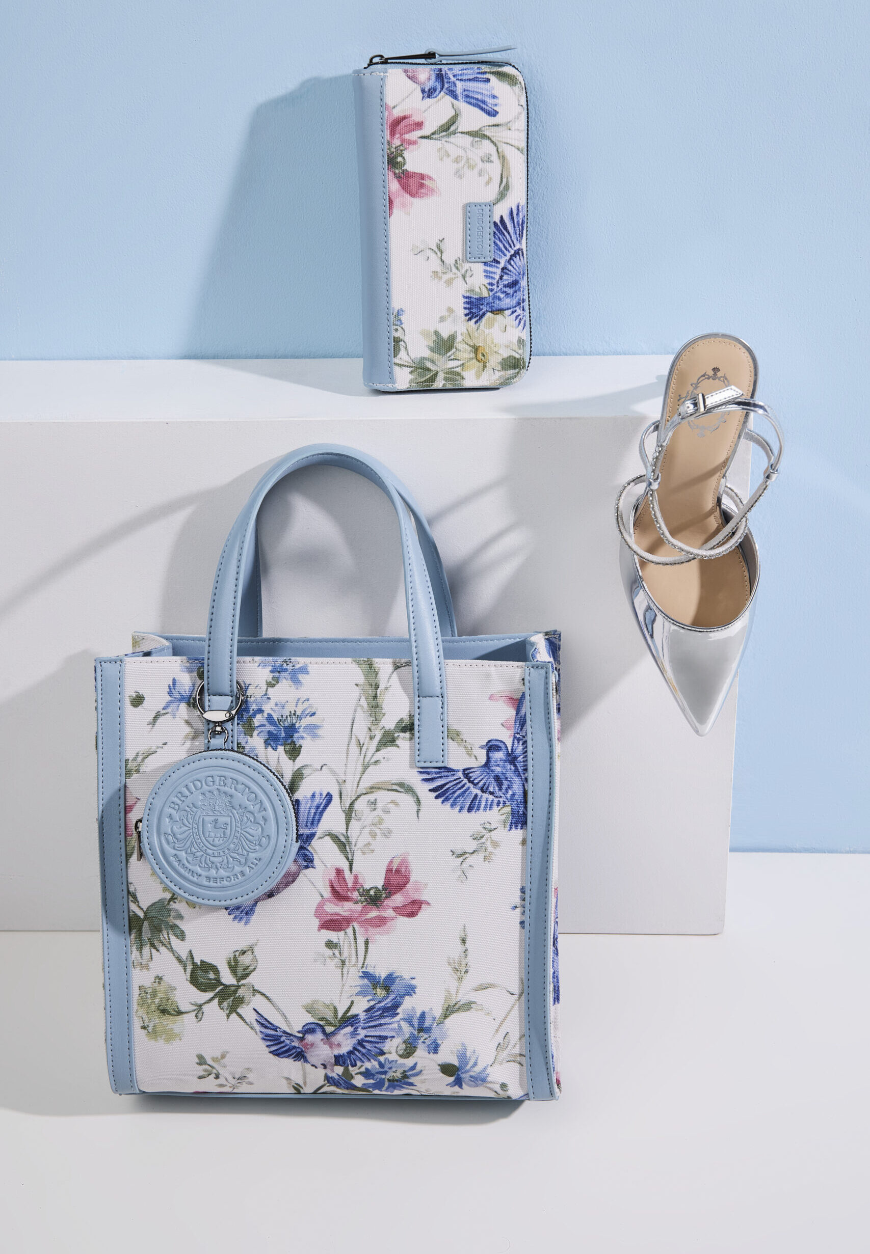 2512 Bridgerton DEICHMANN 0068