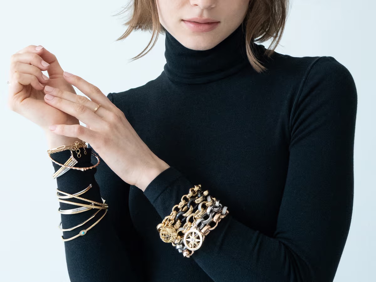 5 tendances bijoux à adopter en 2026 layering(1) 5 tendances bijoux à adopter en 2026 layering(1)