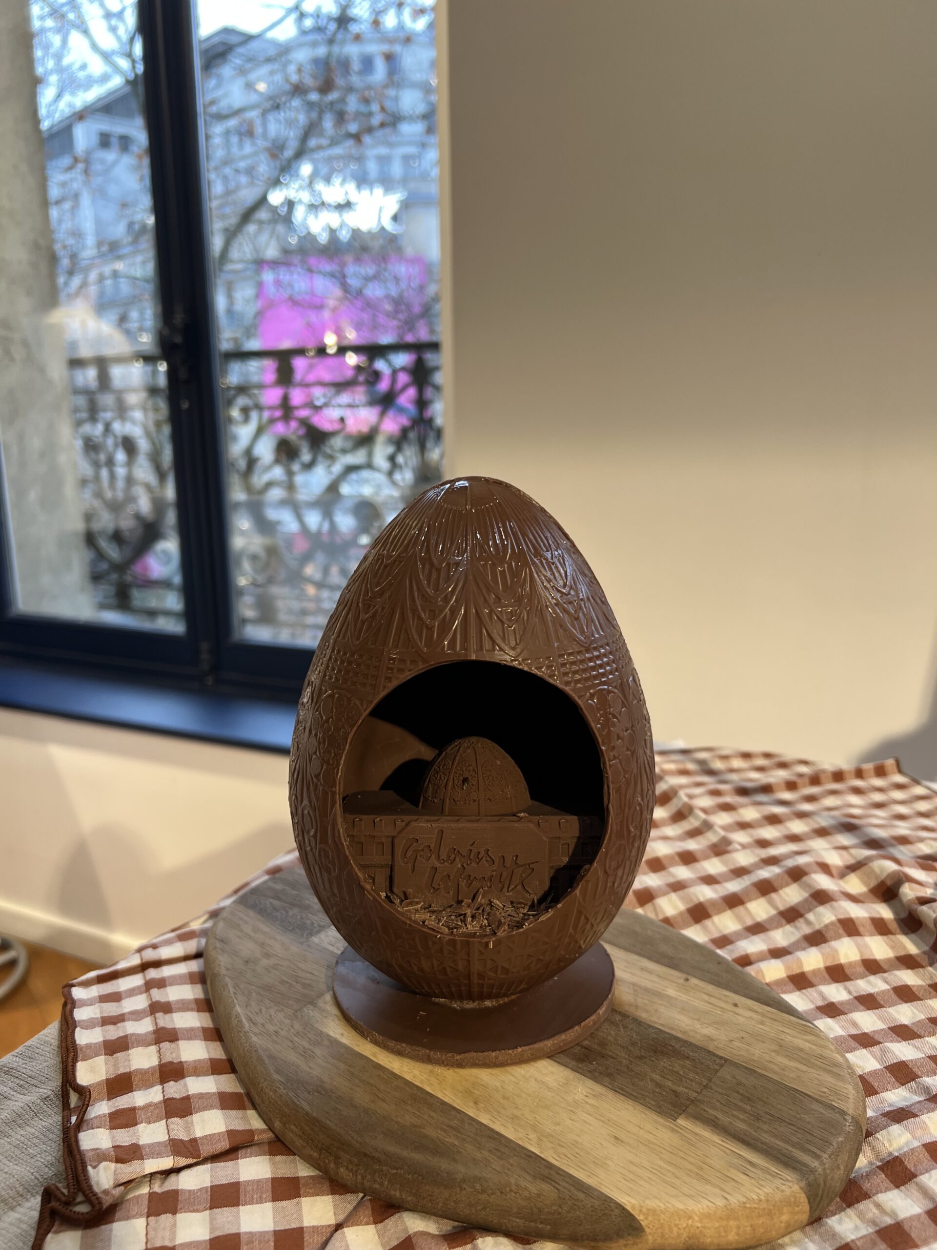 L’œuf Coupole Galeries Lafayette Vincent Salur.heic 02