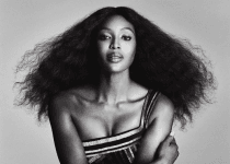Naomi Campbell rend hommage à Tina Turner dans V Magazine