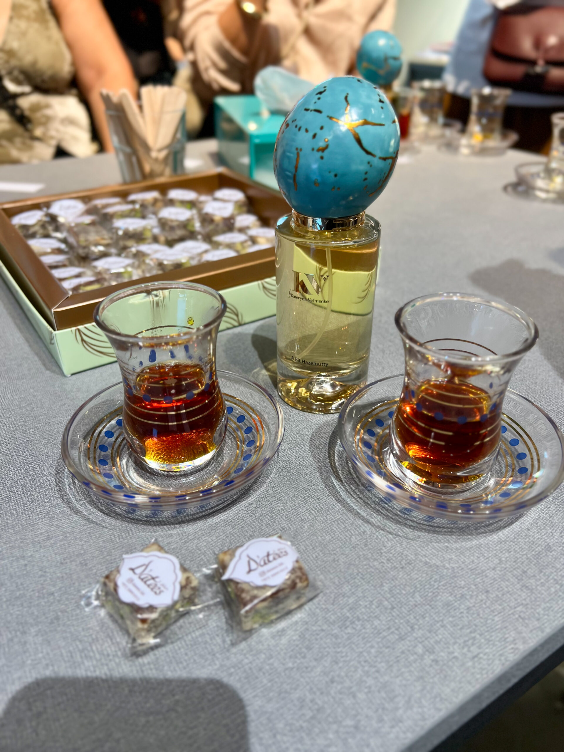 Pitti Fragranze 2025 KV by Kateryna Vel'menko Tea Time