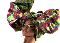 Attaché de foulard Duku Crowns by Printex Ghana