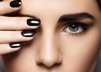 Back to Black par Glenn Prasetya pour Elle Indonesia