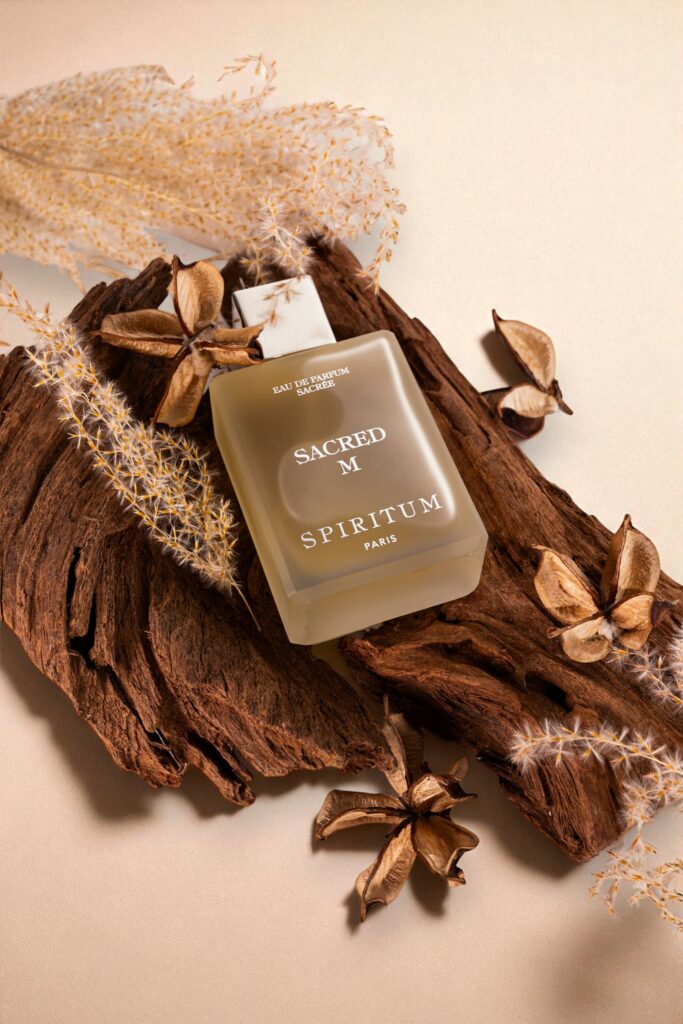spiritum paris parfum sacred M